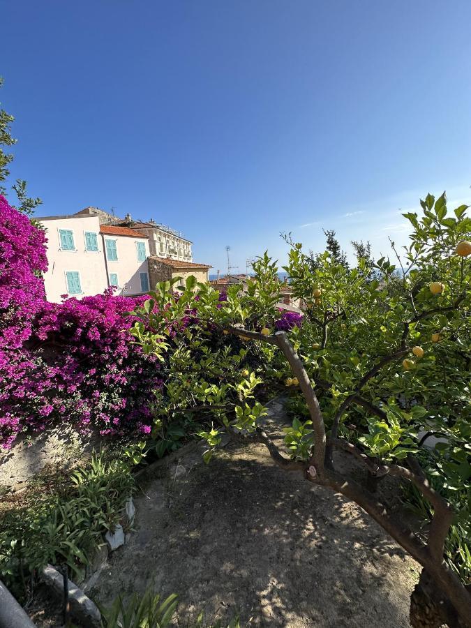 Le Rose Di Emma Villa Bordighera Bagian luar foto